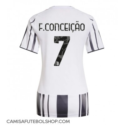 Camisa de time de futebol Juventus Francisco Conceicao #7 Replicas 1º Equipamento Feminina 2025-26 Manga Curta Camisa de time de futebol Juventus Francisco Conceicao #7 Replicas 1º Equipamento Feminina 2025-26 Manga Curta